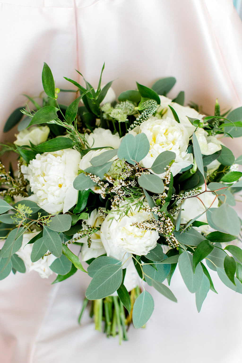 Jennifer + Dustin | Pecan Springs Dreamy Tree Ceremony Site ...