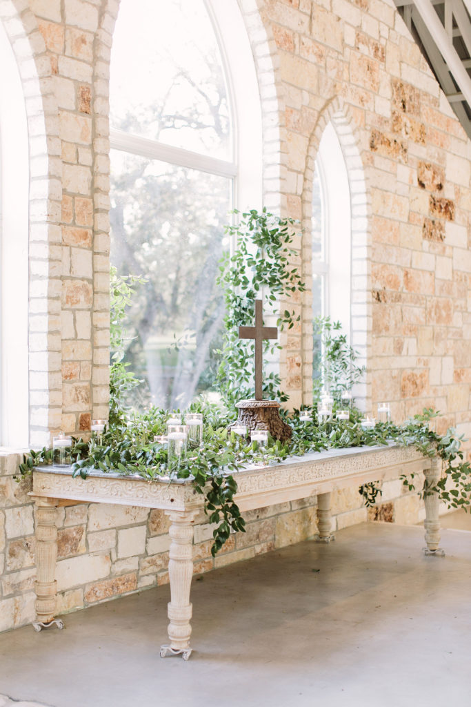 Elevating Your Wedding Day Decor with Your Florals | Reiley and Rose | Central Texas Floral Designer | Chandelier of Gruene | central texas wedding venue, wedding inspiration, floral inspiration, wedding decor, ceremony space decor, greenery wedding decor | via reileyandrose.com