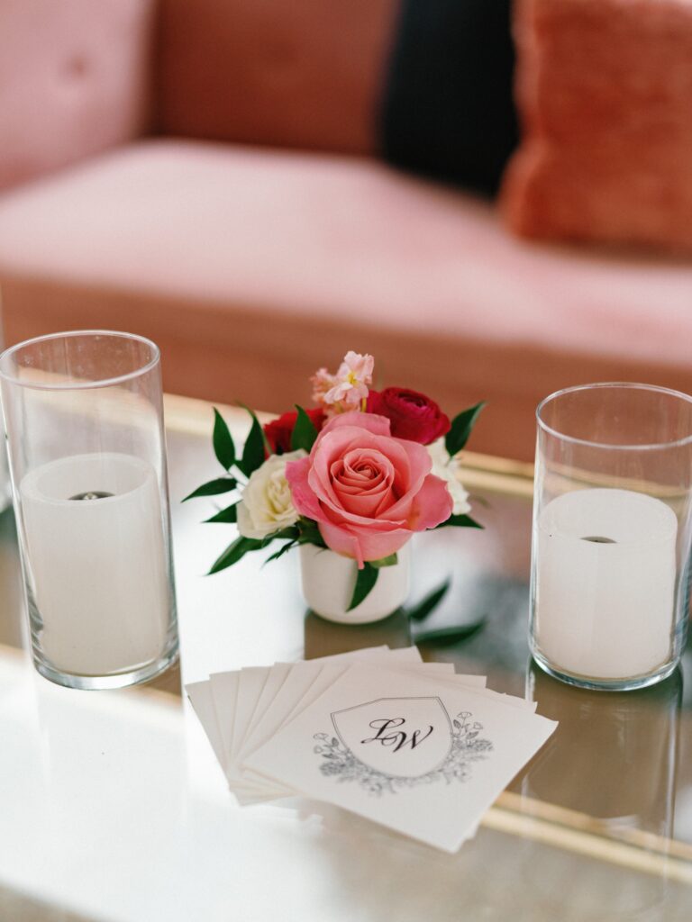 Bud vase inspiration for wedding day decor. | Austin Wedding Floral Designer | Reiley + Rose