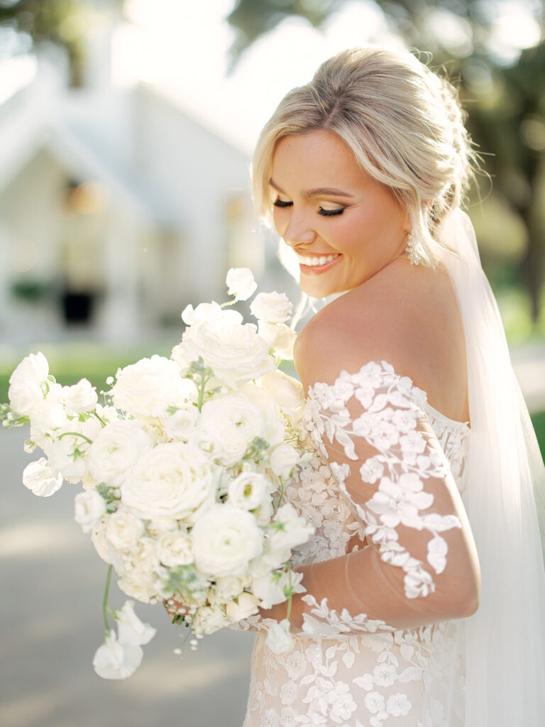 bride with bouquet  | Chandelier of Gruene Wedding | Modern Black and White Chic Wedding | 