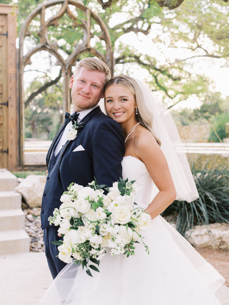 bride and groom
