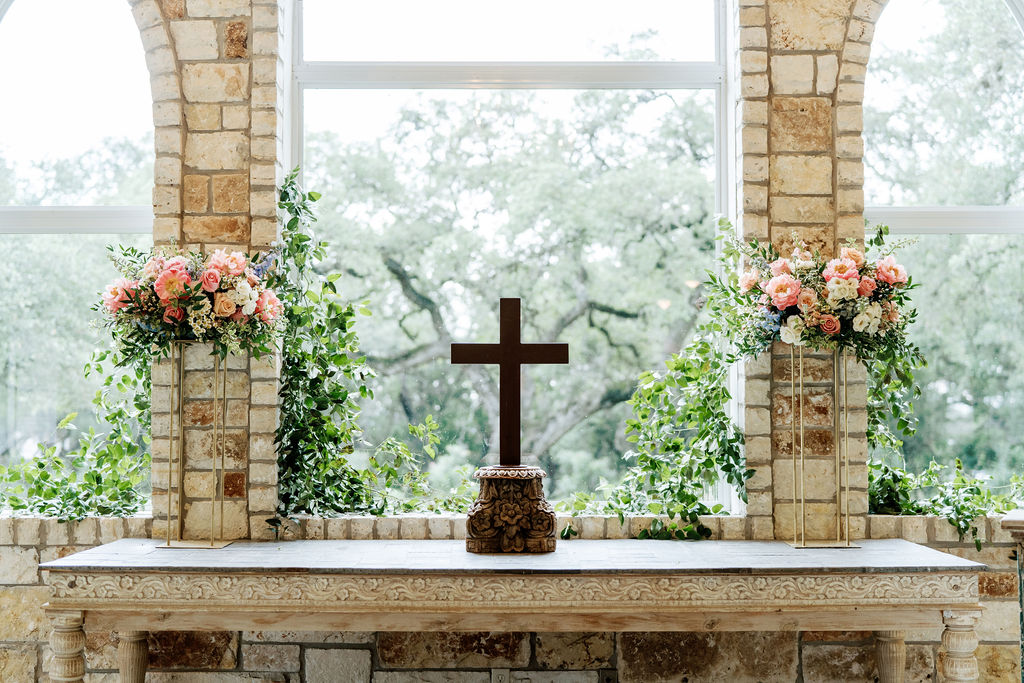 colorful gruene wedding chapel flowers
