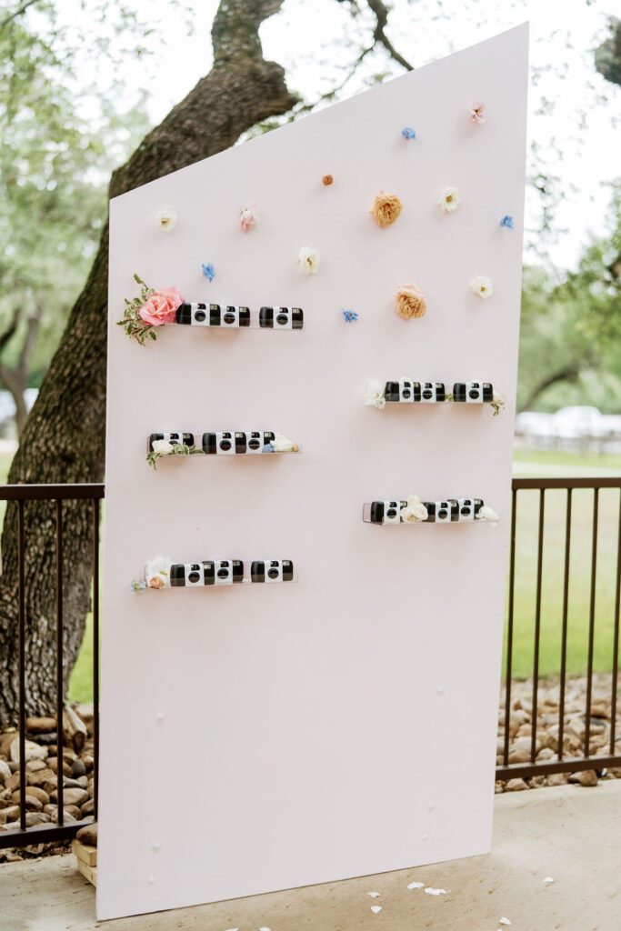 colorful gruene wedding