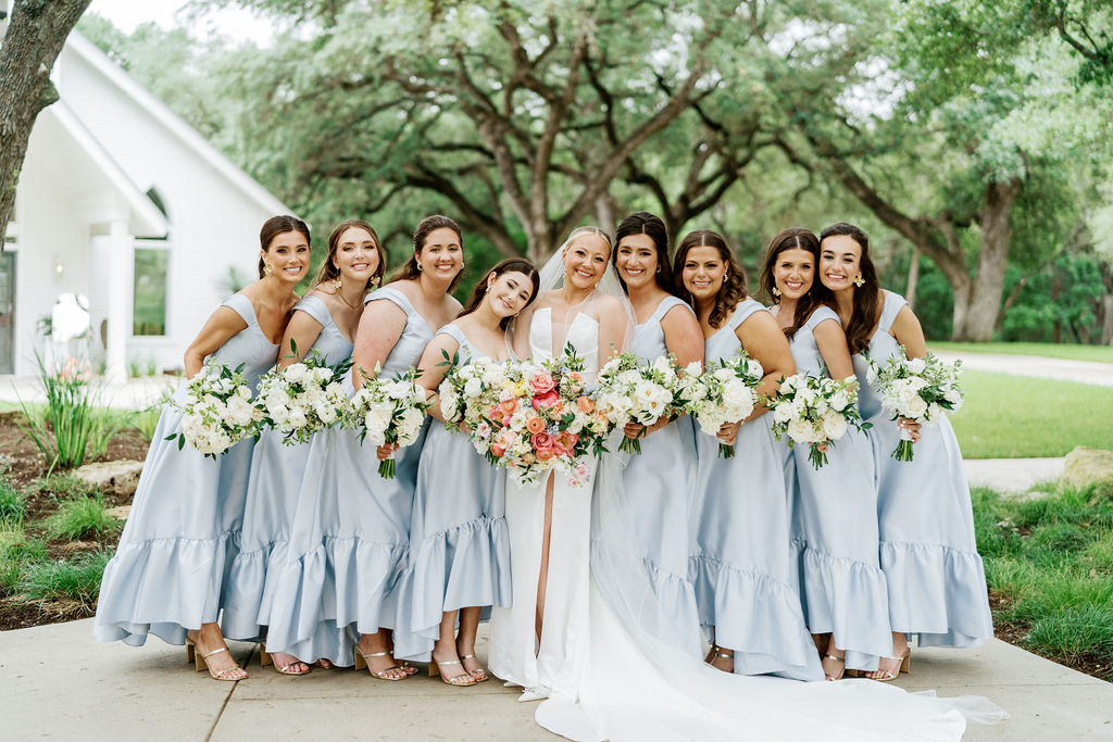 colorful gruene wedding