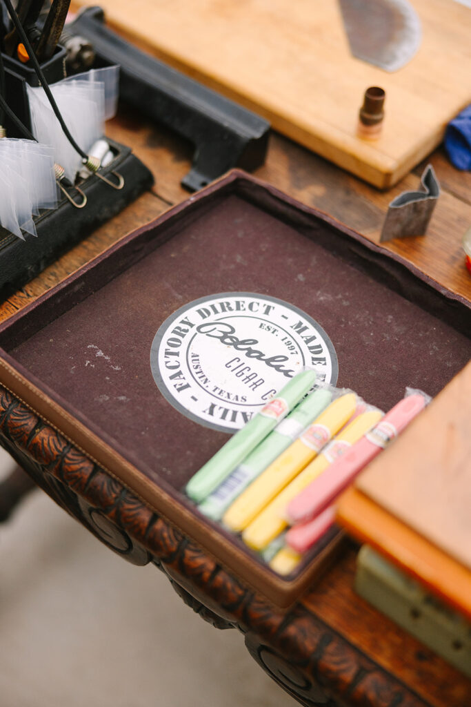 wedding cigar rolling
