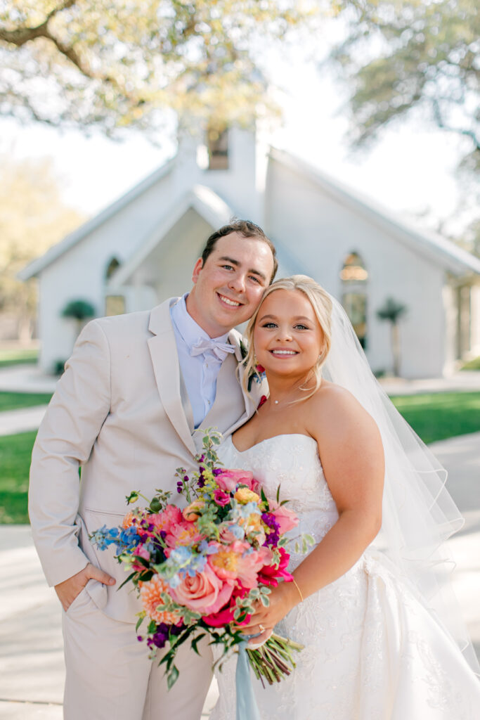 bridal bouquet, wedding flowers, vibrant wedding flowers